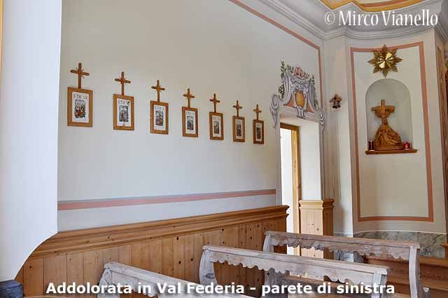 Chiesa dell'Addolorata in Val Federia - Livigno - parete sinistra