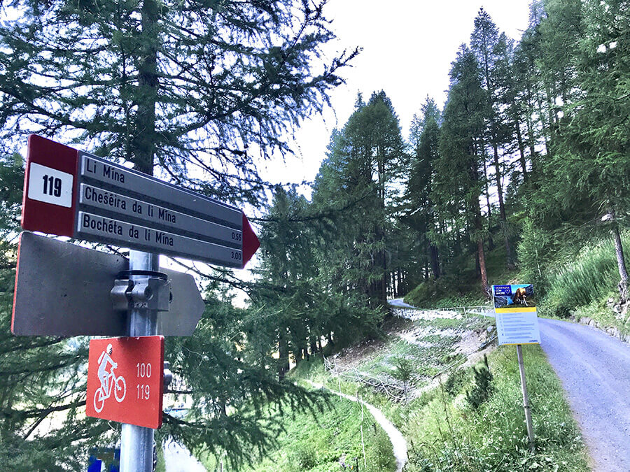 Strada per la Valle delle Mine - segnaletica