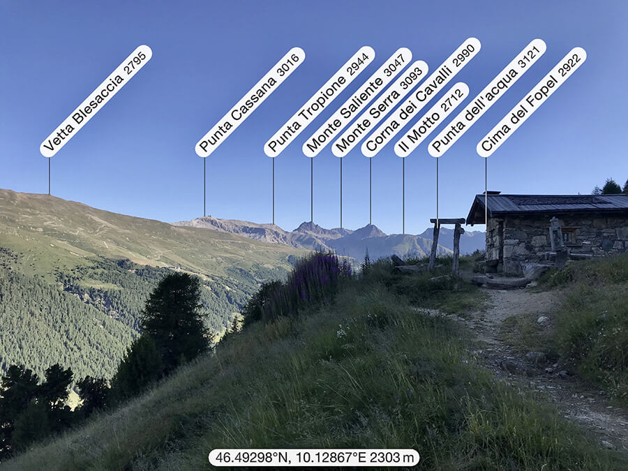 Panorama e vette guardando verso Saliente