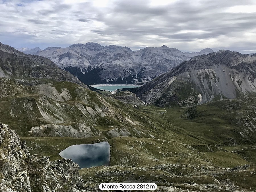 Il Lago Nero e Cancano visti dalla cima del Monte Rocca, paesaggio stupendo