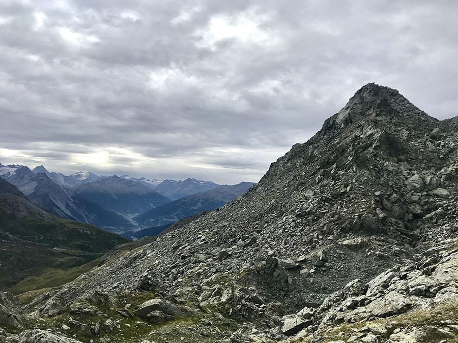 Il Monte Rocca e in lontananza la Valdidentro