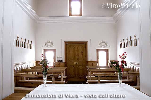 Chiesa dell'Immacolata di Viera - Livigno - veduta dall'altare 